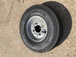 Camping trailer wheel & tyre | 18" | 4.00-8 00mm | 4" PCD | Silver rim
