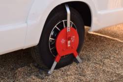 SAS New Defender Large Wheel Clamp